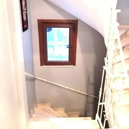 Historical Comfy Flat In Beyoglu Tophane, Galata *