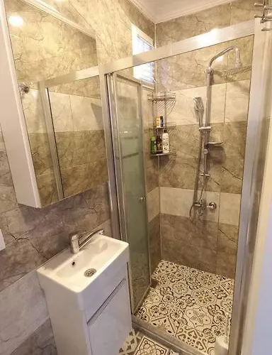 Historical Comfy Flat In Beyoglu Tophane, Galata Appartement